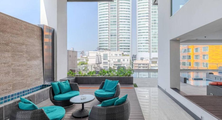 Apartamento en alquiler de 2 habitaciones en Khlong Toei, Bangkok