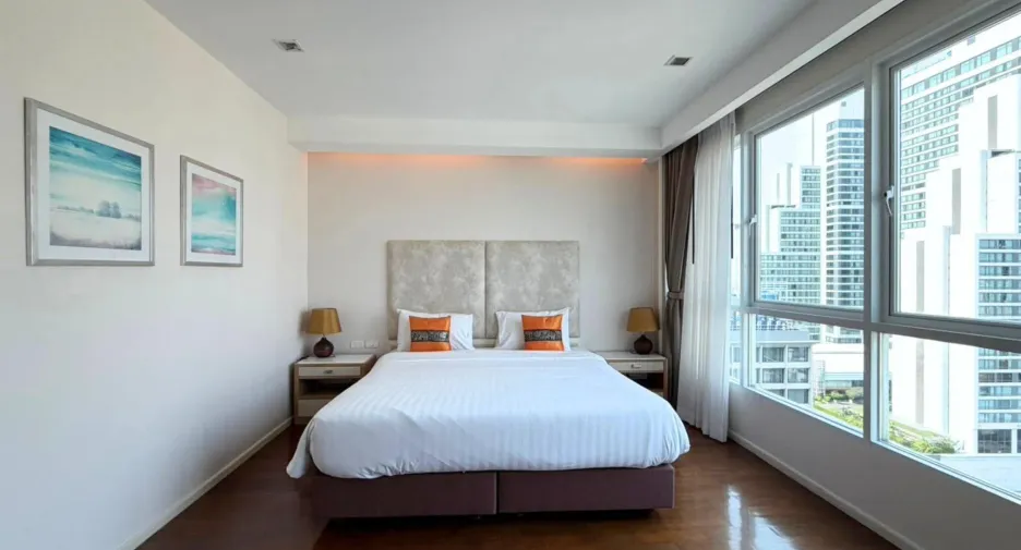 Apartamento en alquiler de 2 habitaciones en Khlong Toei, Bangkok