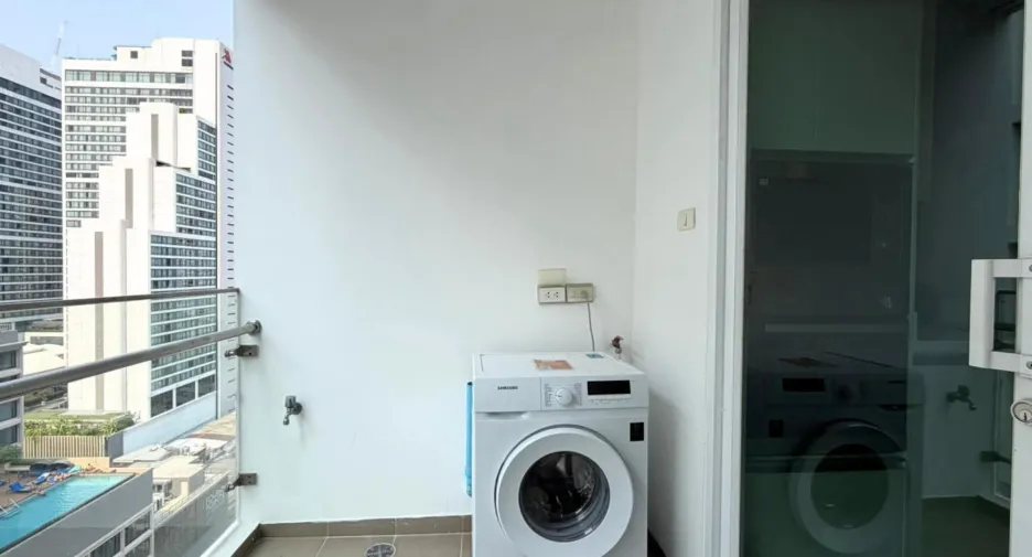 Apartamento en alquiler de 2 habitaciones en Khlong Toei, Bangkok