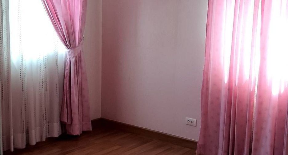 Villa zur Miete mit 3 Zimmer in Bang Phli, Samut Prakan