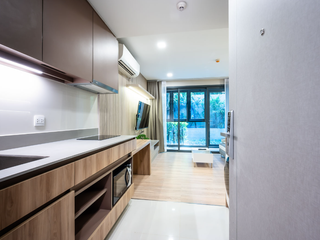 Продажа 1 кровать кондо в Щаттхана, Бангкок