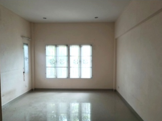出售 2 卧室 独立屋 在 Nikhom Phatthana, Rayong