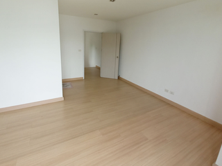 Продажа 4 спальни таунхаус в Mueang Nonthaburi, Нонтабури