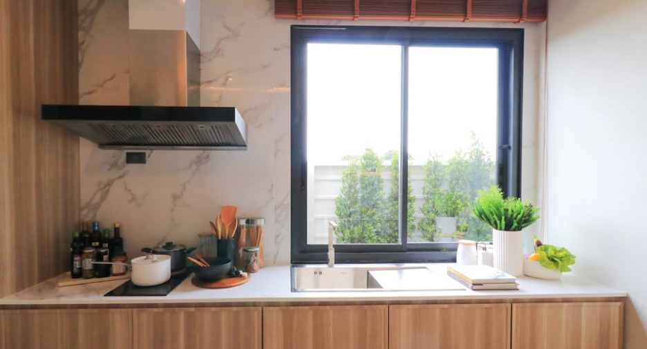 Haus zum Kauf mit 4 Zimmer in Bang Lamung, Chonburi