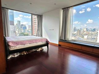 Wohnung zur Miete mit 2 Zimmer in Pathum Wan, Bangkok