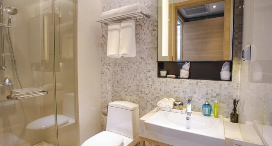 For rent 2 bedrooms condo in Pratumnak, Pattaya
