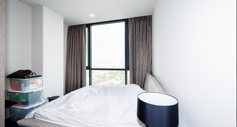 For sale 2 bedrooms condo in Phaya Thai, Bangkok