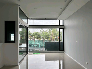 出租 办公室 在 Pak Kret, Nonthaburi