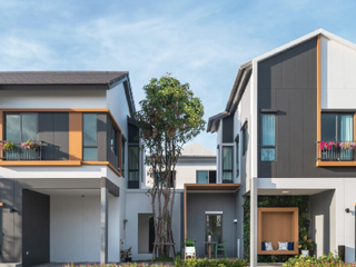For sale 2 bedrooms townhouse in Bang Sao Thong, Samut Prakan