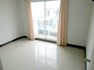 For sale 4 bedrooms townhouse in Bang Khun Thian, Bangkok