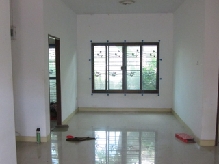 À vendre 3 chambres maison à Pluak Daeng, Rayong