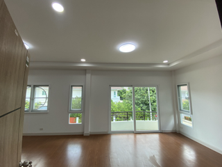 For sale 4 bedrooms house in Mueang Ubon Ratchathani, Ubon Ratchathani