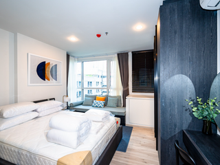 For sale 1 bed condo in Huai Khwang, Bangkok