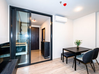 For sale 1 bed condo in Huai Khwang, Bangkok