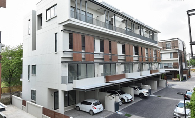 For sale 3 bedrooms townhouse in Bueng Kum, Bangkok