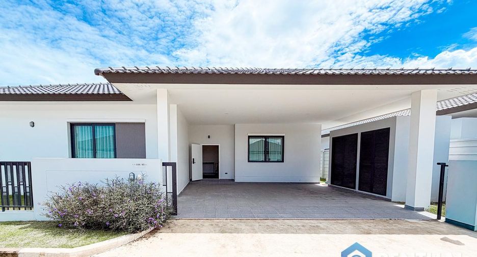 For sale 3 bedrooms house in East Pattaya, Pattaya