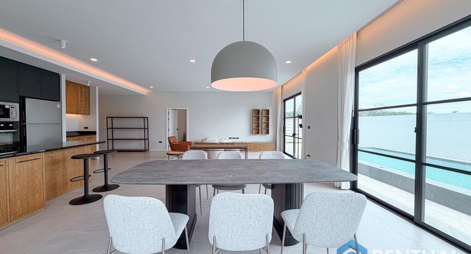 For sale 3 bedrooms house in East Pattaya, Pattaya