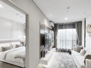 Condo en venta de 2 habitaciones en Bangkok Noi, Bangkok