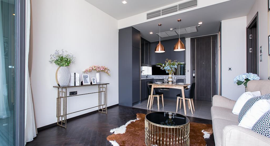 For sale 1 bed condo in Phaya Thai, Bangkok