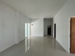 Продажа 3 спальни дом в Mueang Ratchaburi, Ратбури