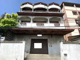 出售 1 卧室 商业空间 在 Bang Khun Thian, 曼谷