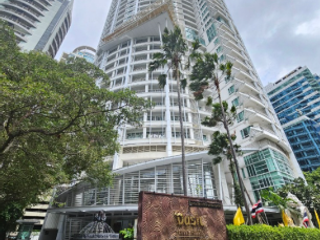 For sale 2 bedrooms condo in Pathum Wan, Bangkok