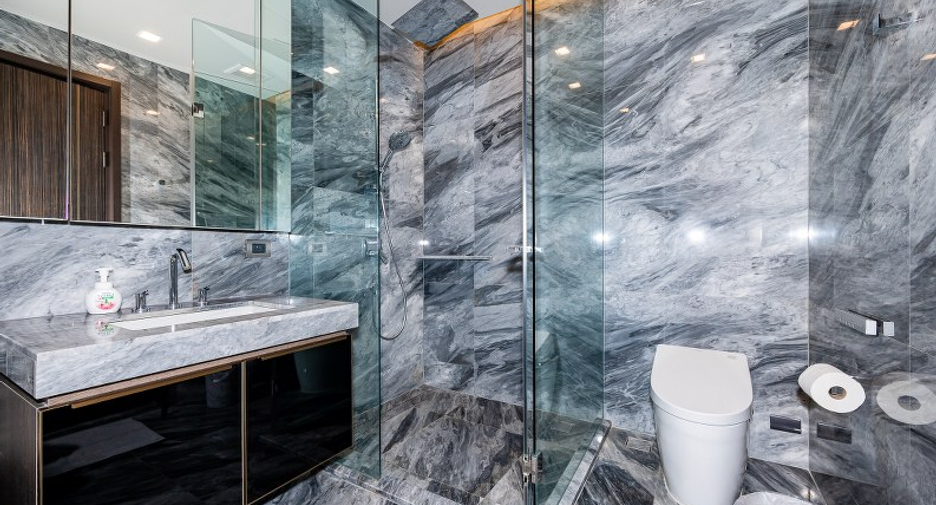 For sale 1 bed condo in Phaya Thai, Bangkok
