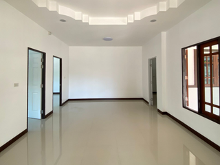 Haus zum Kauf mit 2 Zimmer in Mueang Rayong, Rayong