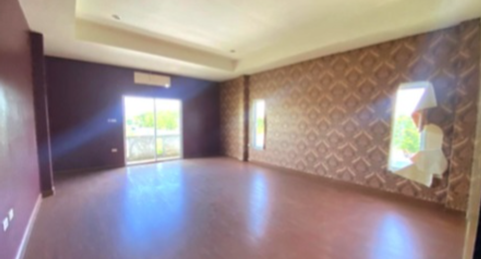 For sale 3 ベッドルーム house in Bang Lamung, Chonburi