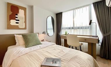 For rent 2 bedrooms condo in Huai Khwang, Bangkok