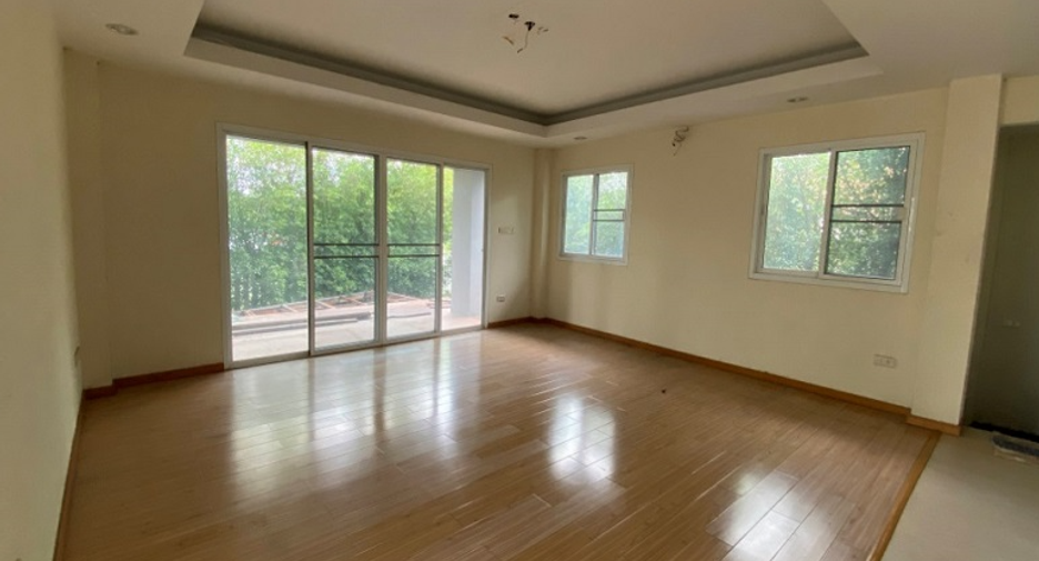 出售 3 卧室 独立屋 在 Hang Dong, Chiang Mai