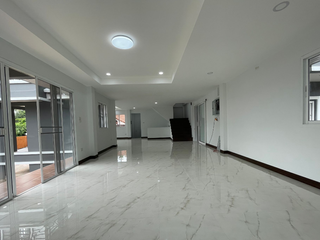 À vendre 3 chambres maison à Hang Dong, Chiang Mai