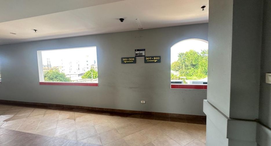 For sale 11 bedrooms hotel in Bang Lamung, Chonburi