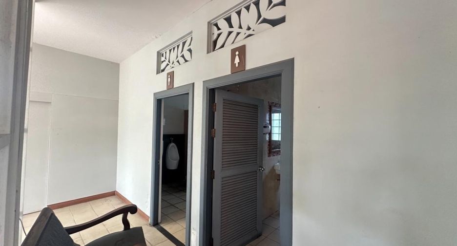 For sale 11 bedrooms hotel in Bang Lamung, Chonburi