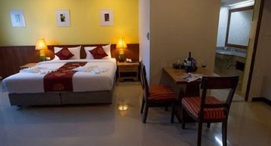 For sale 11 bedrooms hotel in Bang Lamung, Chonburi