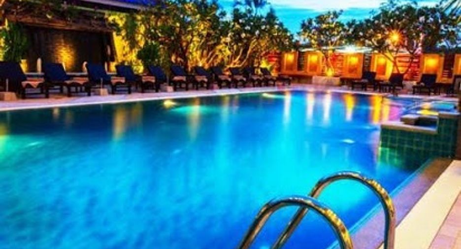 For sale 11 bedrooms hotel in Bang Lamung, Chonburi
