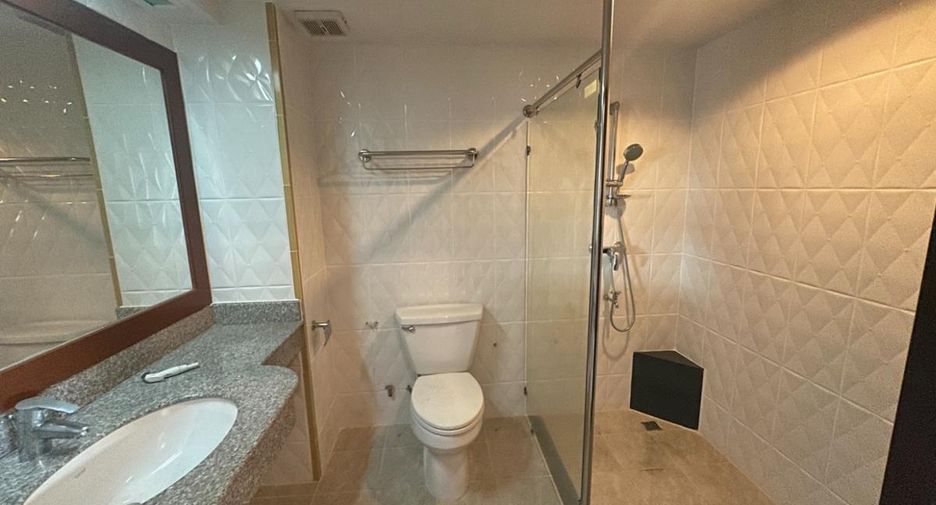 For sale 11 bedrooms hotel in Bang Lamung, Chonburi