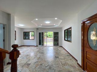 For sale 3 ベッドルーム house in Mueang Udon Thani, Udon Thani