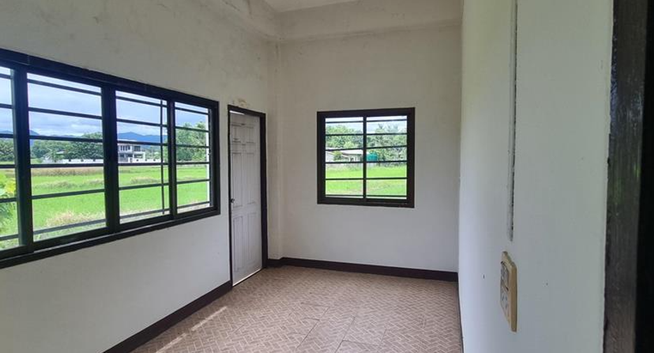 Gewerbefläche zum Kauf mit 1 Zimmer in Mueang Phrae, Phrae