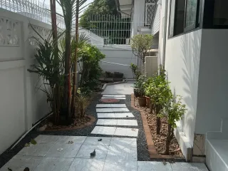 Casa en alquiler de 4 habitaciones en Sathon, Bangkok