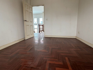For sale 3 bedrooms house in Mueang Pathum Thani, Pathum Thani