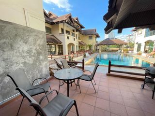 For sale 6 bedrooms townhouse in Bang Lamung, Chonburi