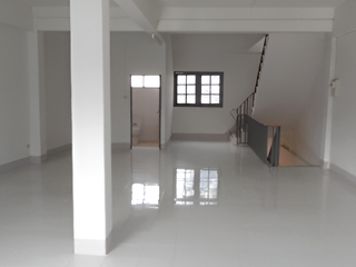 Продажа 1 кровать торговое помещение в Mueang Kalasin, Kalasin