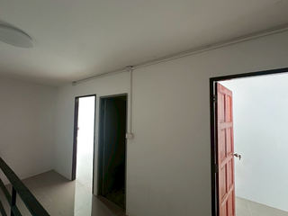 For sale 4 ベッドルーム retail Space in Bang Lamung, Chonburi