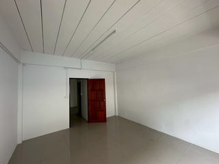 出售 4 卧室 商业空间 在 Bang Lamung, Chon Buri