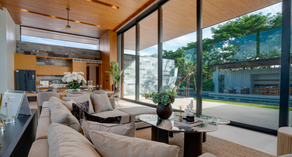 For sale 4 ベッドルーム villa in Kathu, Phuket