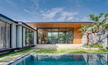 For sale 5 bedrooms villa in Kathu, Phuket