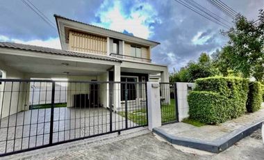 À vendre 4 chambres maison à East Pattaya, Pattaya