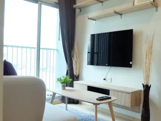 For rent 1 bed condo in Huai Khwang, Bangkok