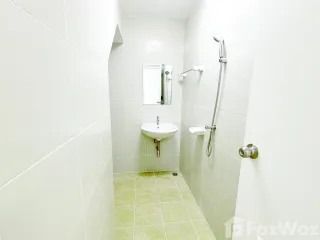 Casa en venta de 3 habitaciones en Phutthamonthon, Nakhon Pathom